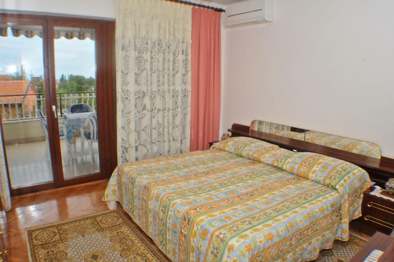 Haus Liliana Ξενοδοχείο Tar-Vabriga Εξωτερικό φωτογραφία