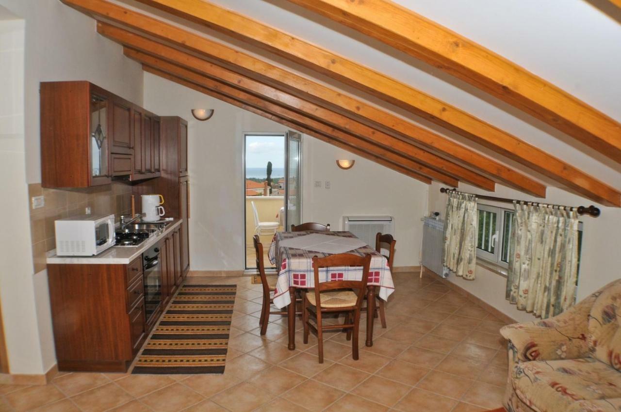 Haus Liliana Ξενοδοχείο Tar-Vabriga Εξωτερικό φωτογραφία