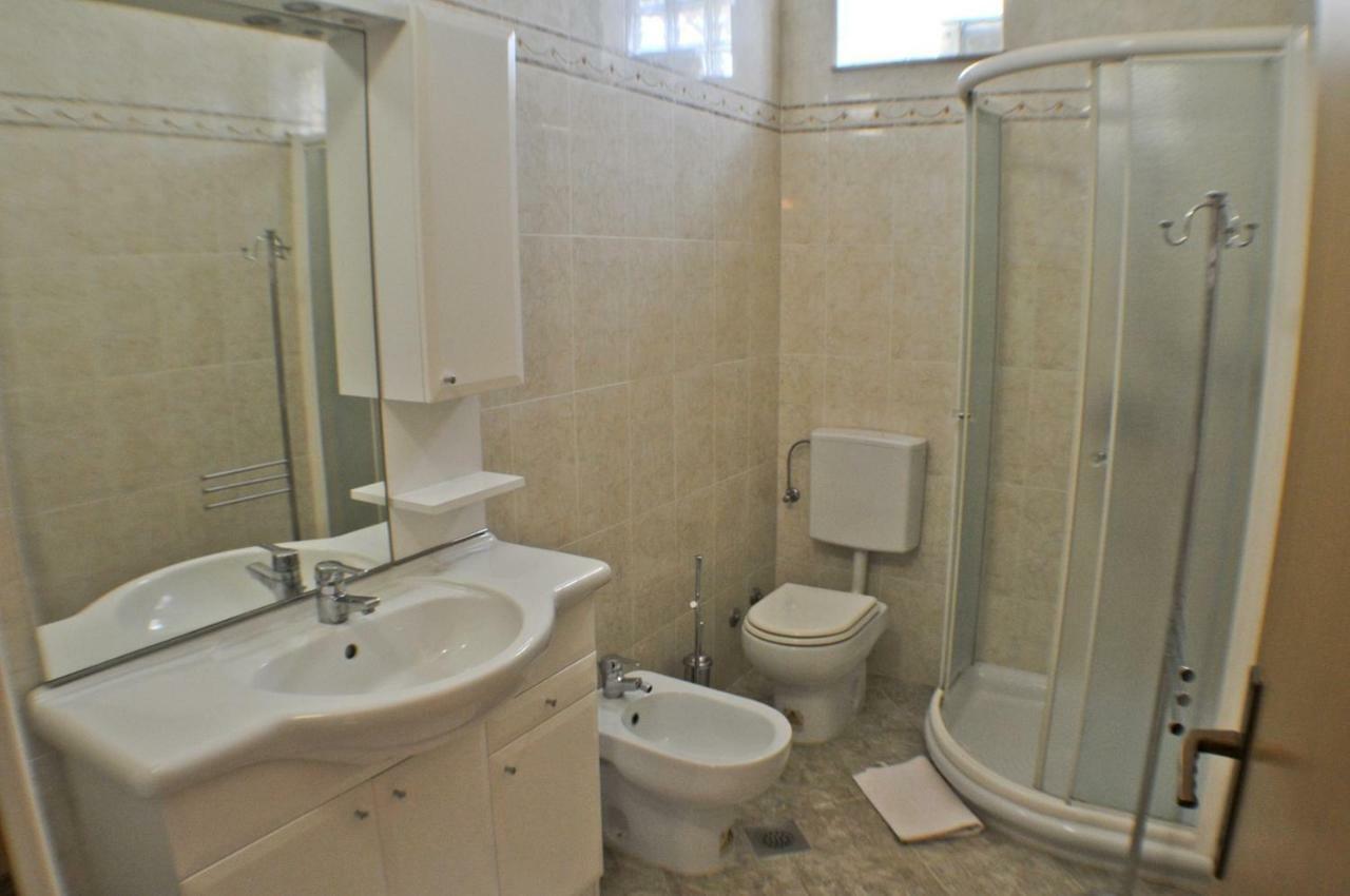 Haus Liliana Ξενοδοχείο Tar-Vabriga Εξωτερικό φωτογραφία
