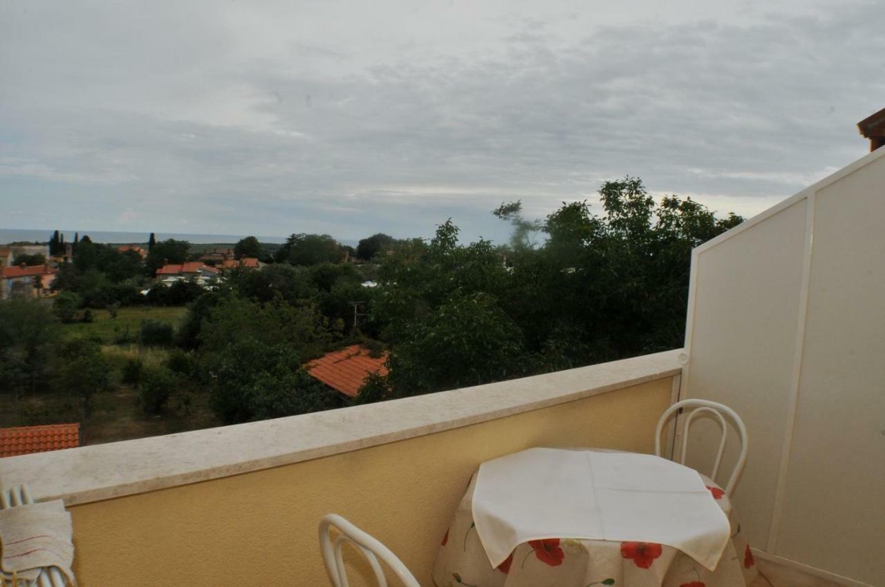 Haus Liliana Ξενοδοχείο Tar-Vabriga Εξωτερικό φωτογραφία